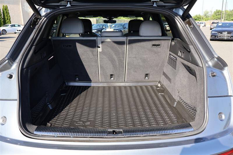 2018 Audi SQ5 3.0T quattro Premium Plus