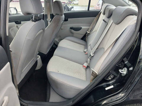 2010 Hyundai Accent GLS