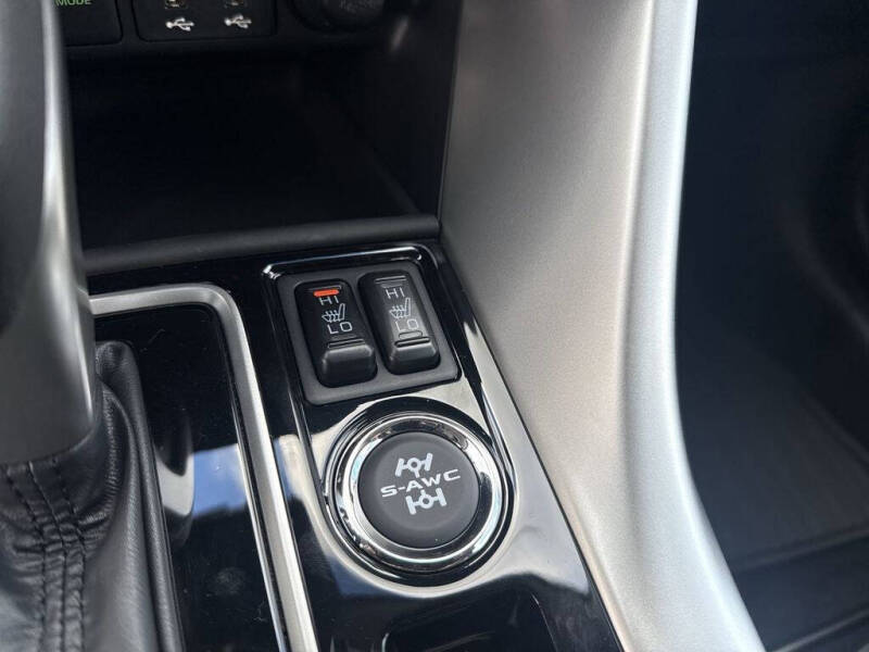 2026 Mitsubishi Eclipse Cross SE