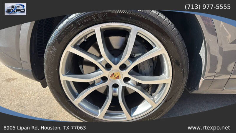 2019 Porsche Cayenne S