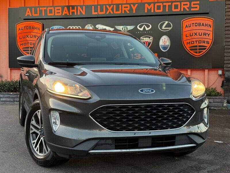 2020 Ford Escape SEL