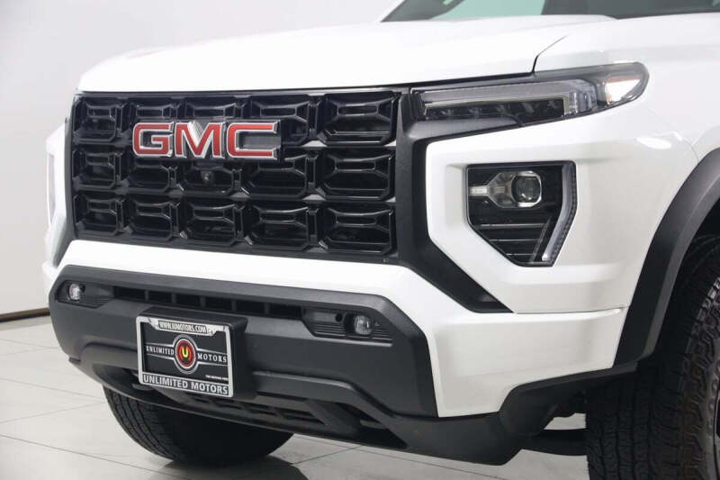 2024 GMC Canyon Elevation
