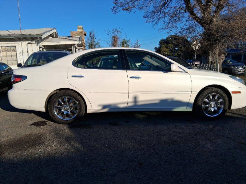 2004 Lexus ES 330