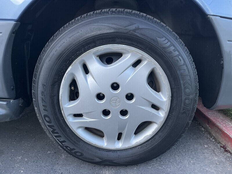 2002 Toyota Sienna LE