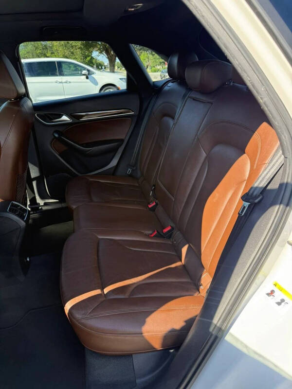 2015 Audi Q3 2.0T Premium Plus
