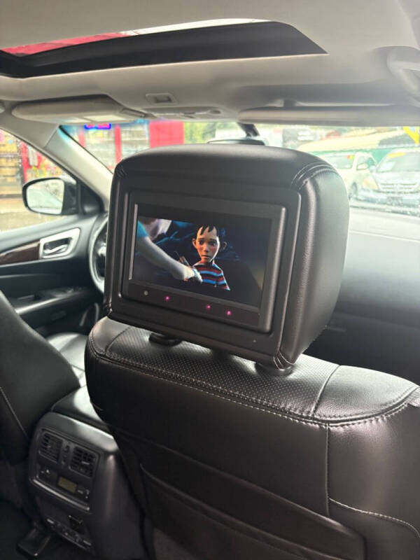 2014 Nissan Pathfinder S