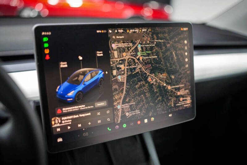 2024 Tesla Model Y Performance