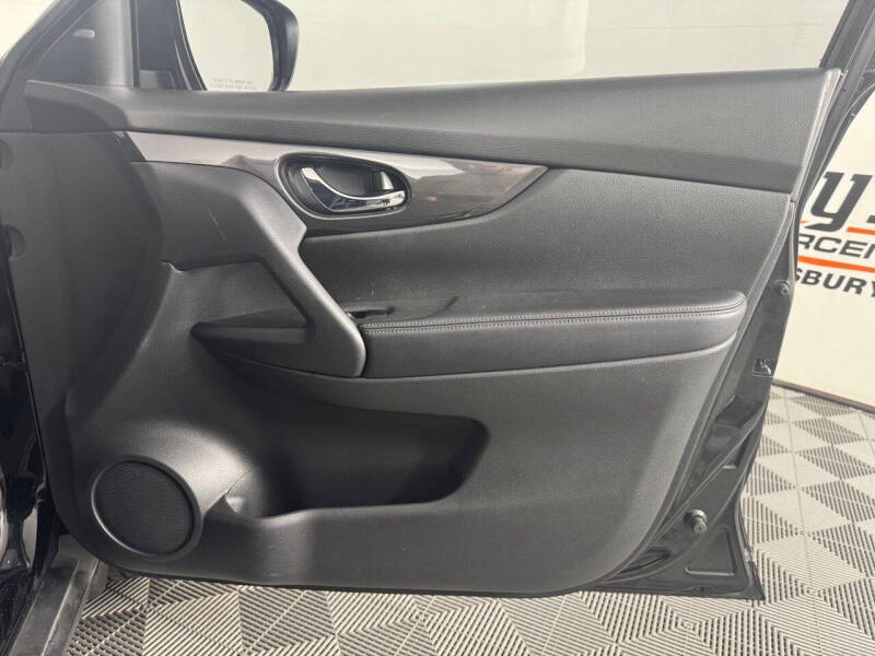 2019 Nissan Rogue S