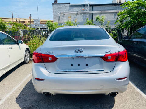2015 Infiniti Q50 for sale at Makka Auto Sales in Dallas TX