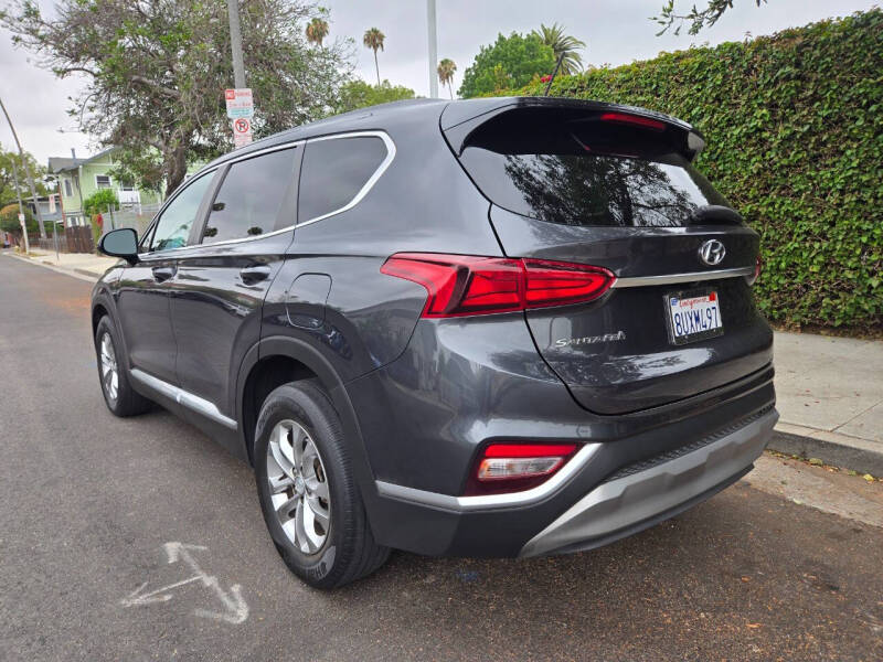2020 Hyundai Santa Fe SE