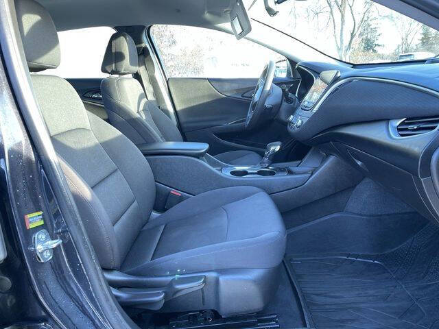 2022 Chevrolet Malibu LS