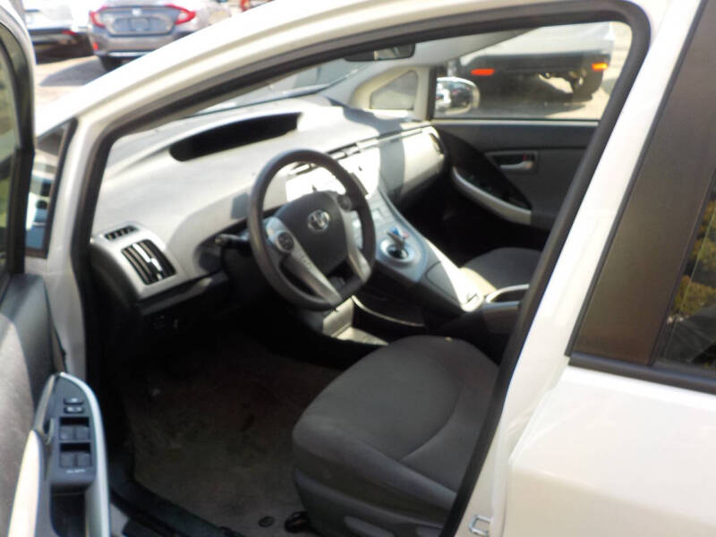 2014 Toyota Prius Three