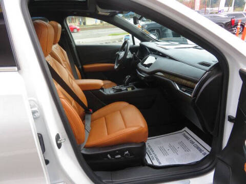 2019 Cadillac XT4 Premium Luxury