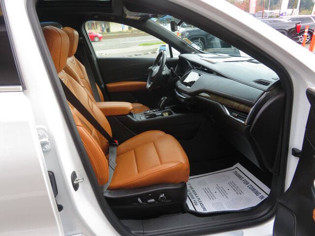 2019 Cadillac XT4 Premium Luxury