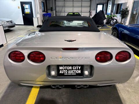 2004 Chevrolet Corvette