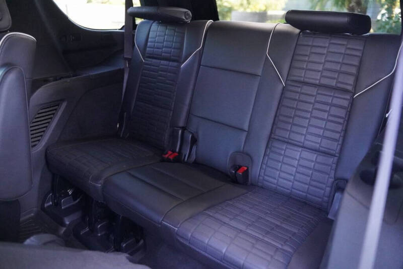 2022 Cadillac Escalade Sport Platinum