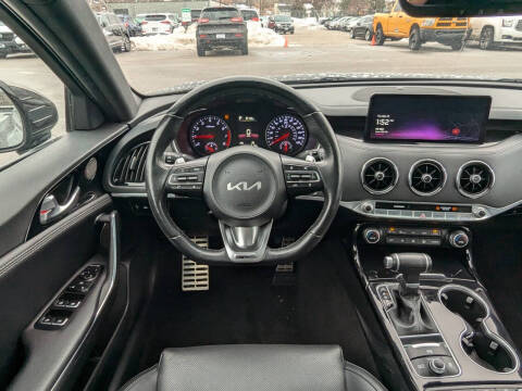 2023 Kia Stinger GT-Line