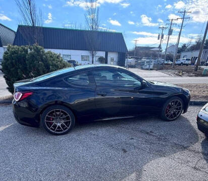 2014 Hyundai Genesis Coupe 2.0T R-Spec
