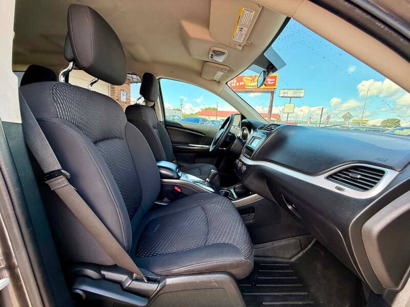 2018 Dodge Journey SE
