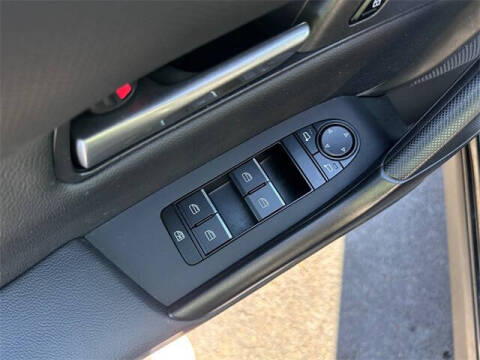 2025 Mazda CX-50 2.5 S Preferred