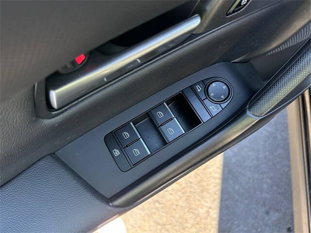 2025 Mazda CX-50 2.5 S Preferred