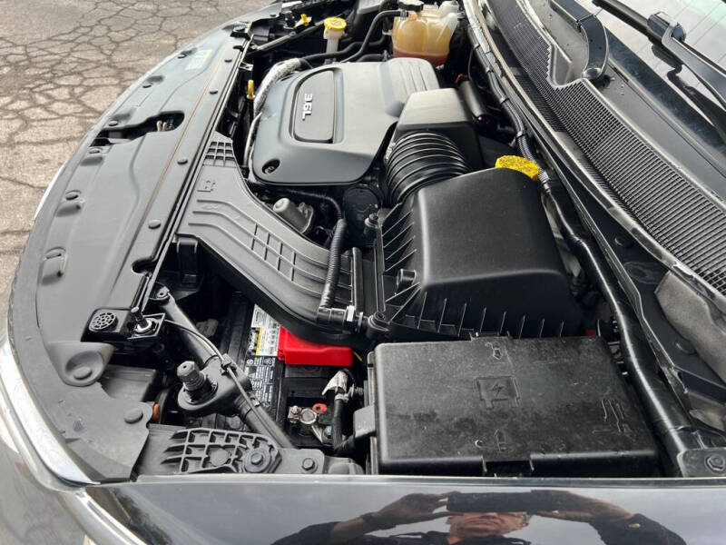 2017 Chrysler Pacifica Touring-L Plus