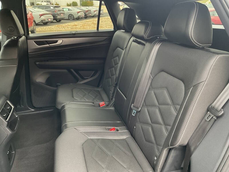 2025 Volkswagen Atlas Cross Sport SE 4Motion