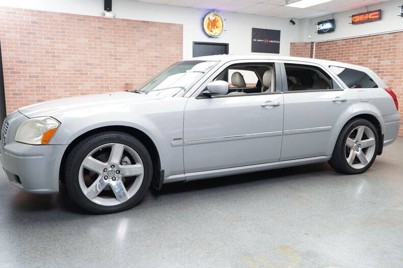 2005 Dodge Magnum RT