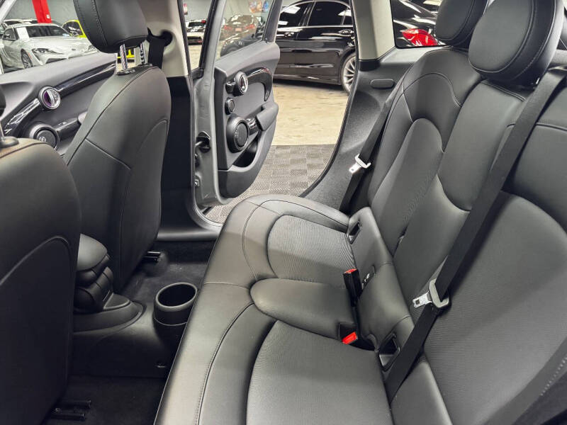 2019 MINI Hardtop 4 Door Cooper