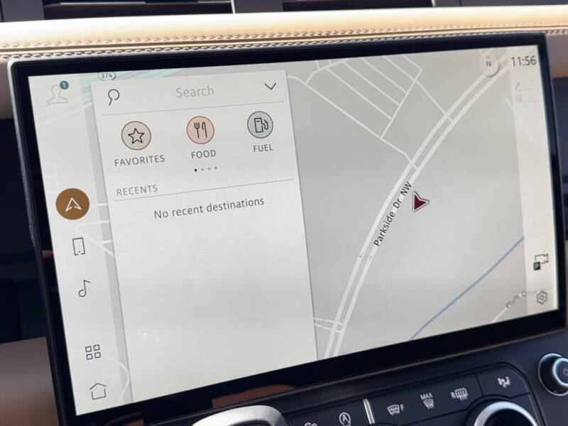 2026 Land Rover Defender 110 P300 S