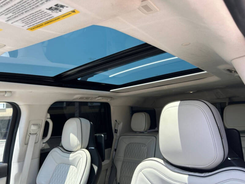 2019 Lincoln Navigator Black Label