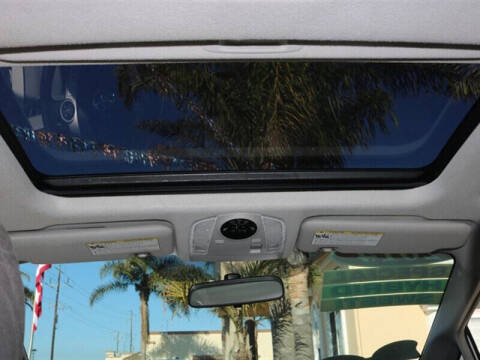 2014 Toyota Prius Three