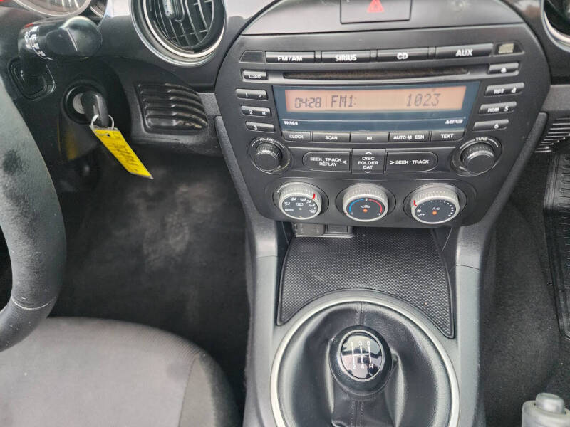 2014 Mazda MX-5 Miata Sport