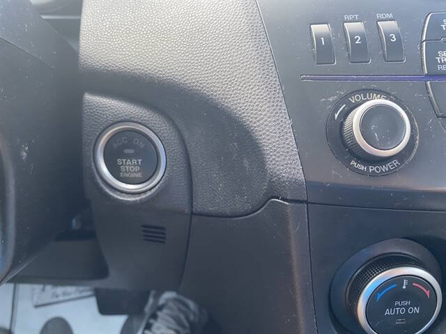 2013 Mazda MAZDA3 i Touring