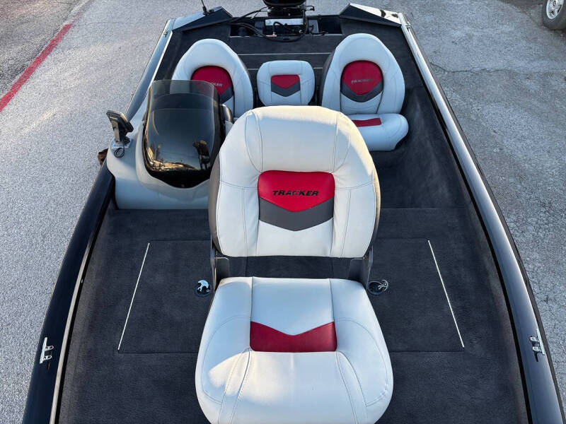 2014 Tracker PRO TEAM 175