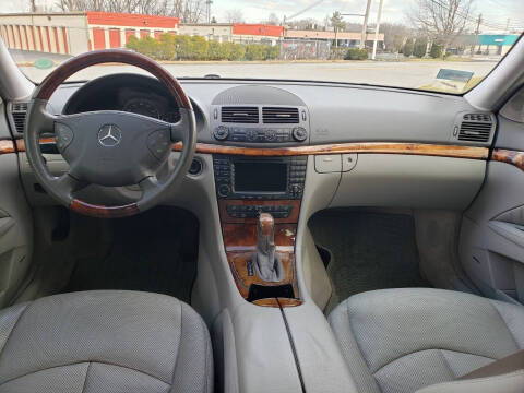 2005 Mercedes-Benz E-Class E 320 4MATIC