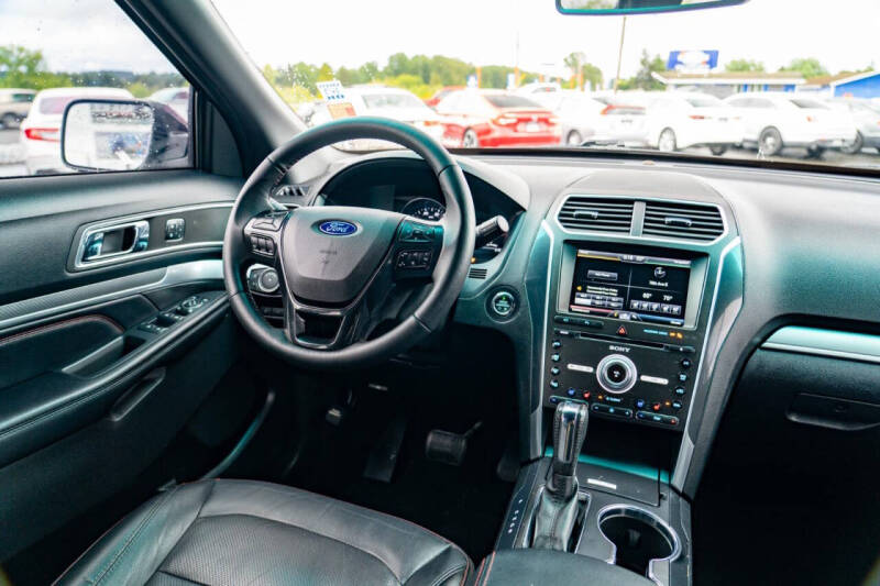 2016 Ford Explorer Sport