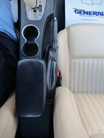 2004 Ford Thunderbird Deluxe