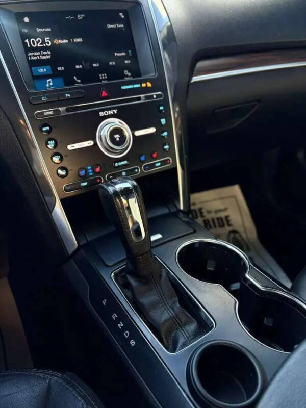 2017 Ford Explorer Limited