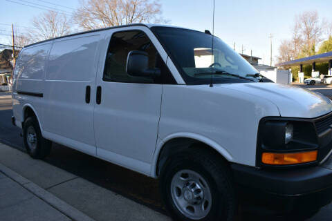 2017 Chevrolet Express 2500