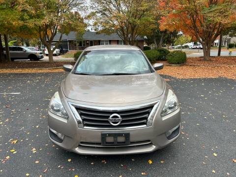 2013 Nissan Altima for sale at Fredericksburg Auto Finance Inc. in Fredericksburg VA