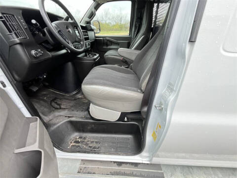 2024 GMC Savana 2500