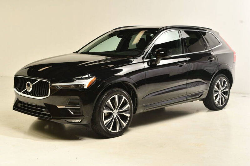 2022 Volvo XC60 B5 Momentum
