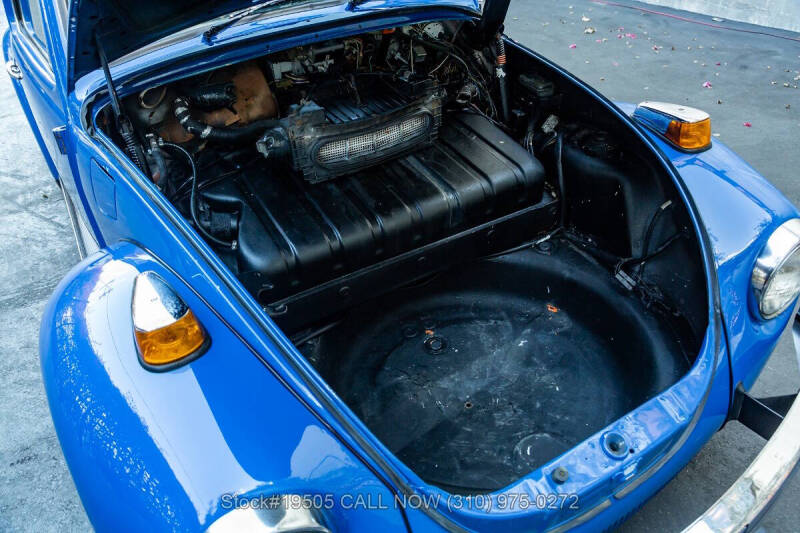 1972 Volkswagen Super Beetle