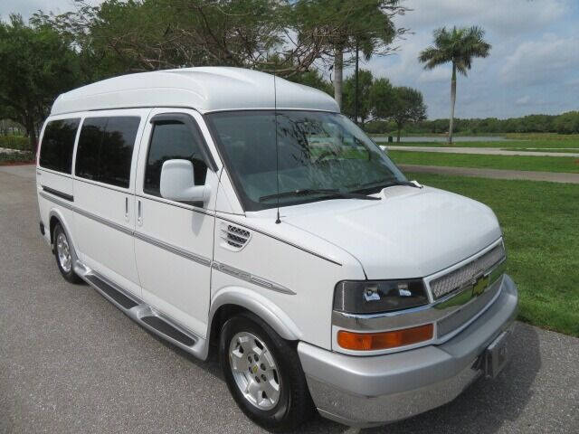 2010 Chevrolet Express LT 1500