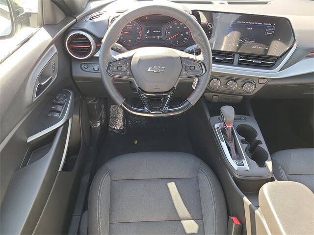 2026 Chevrolet Trax RS