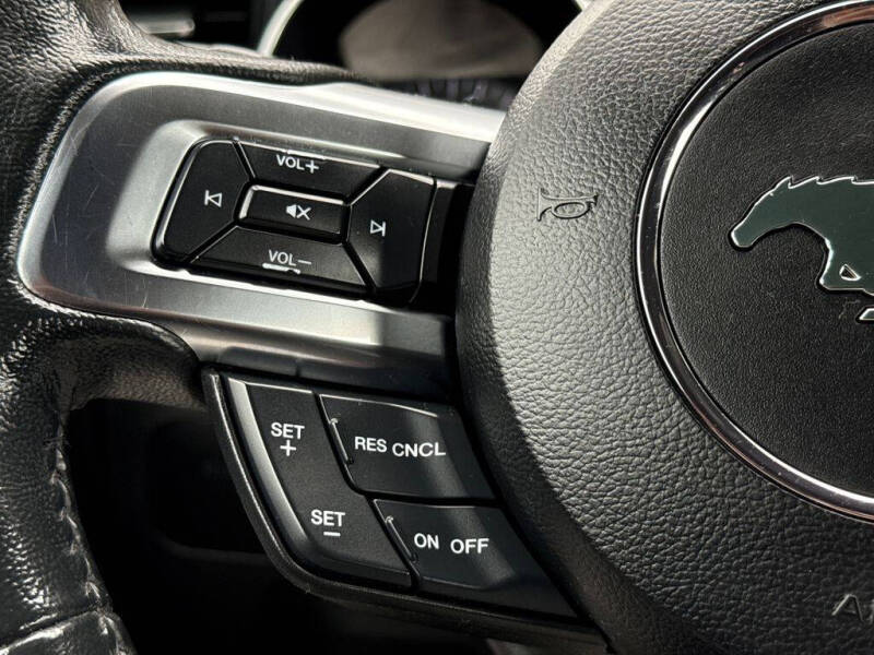 2019 Ford Mustang EcoBoost