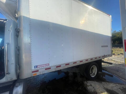 2018 International DuraStar 4300