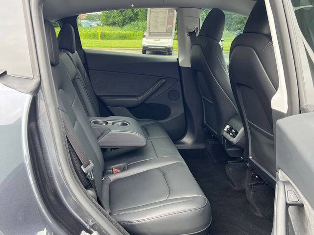 2024 Tesla Model Y Long Range
