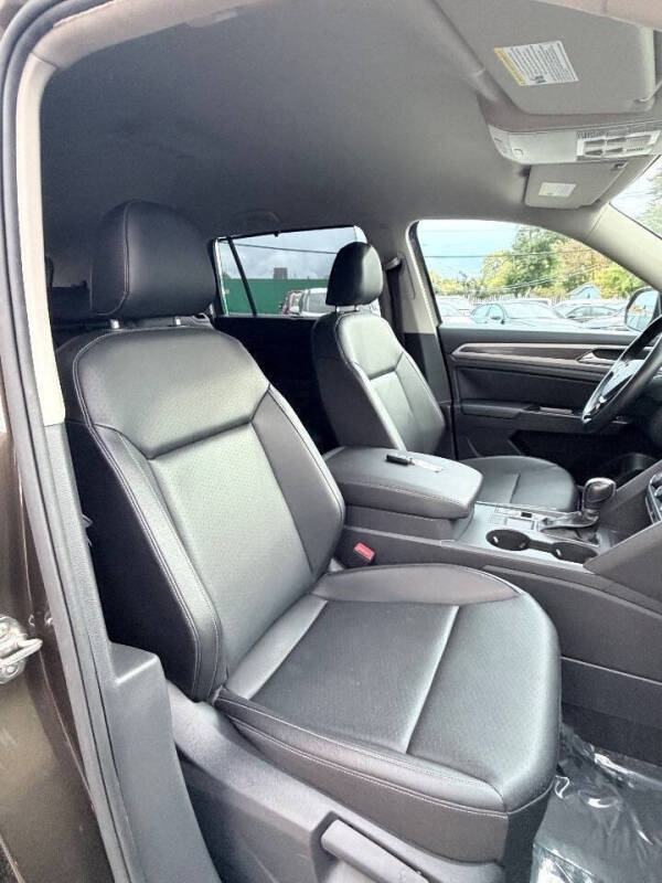 2019 Volkswagen Atlas V6 SE